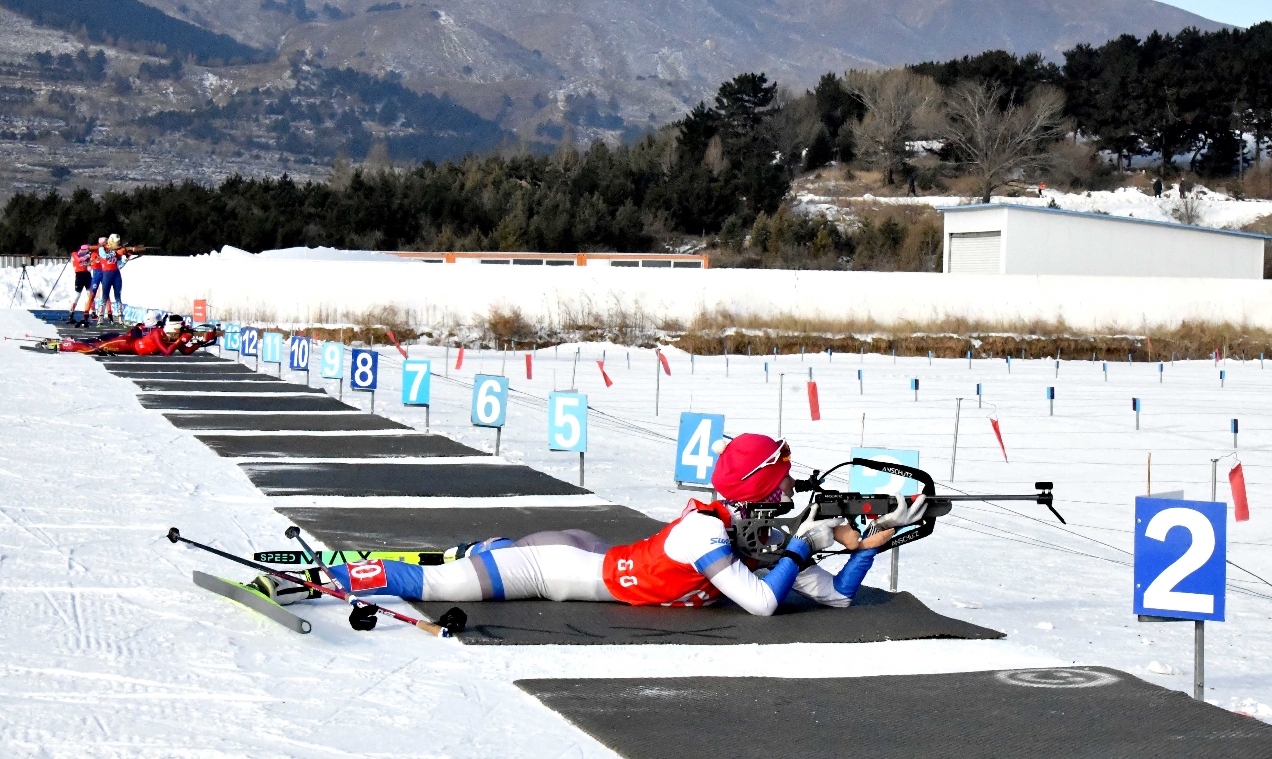 全国冬季两项锦标赛在乌兰察布市开赛
